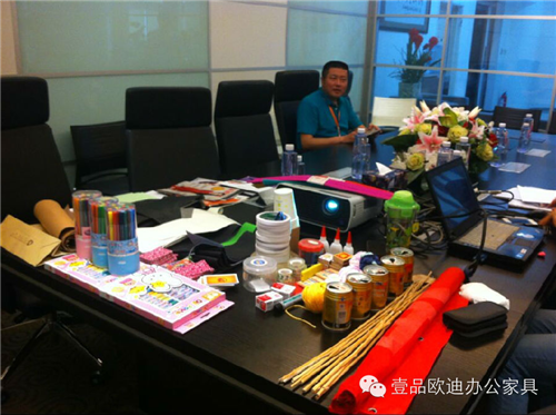 草莓视频网站下载欧迪创意无限 我型我秀手工比拼大赛