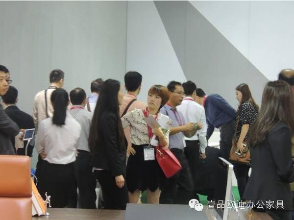 回顾草莓视频网站下载欧迪办公家具2015年广州家具展盛况 回顾草莓视频网站下载欧迪办公家具2015年广州家具展盛况