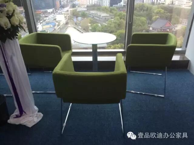 【央视新闻客户端】京东JD让老百姓放心网购，草莓视频网站下载欧迪让京东JD绿色办公